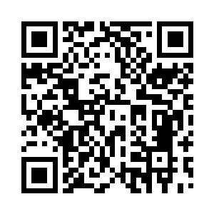 夭华继续一个人在木屋外面的空地上苦练二维码生成