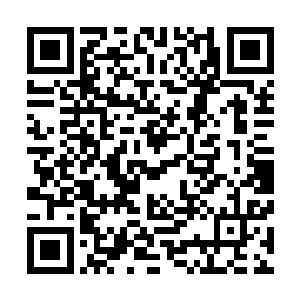 失血过多让这个老家伙脸色看起来就好像刷了一层白灰一样二维码生成