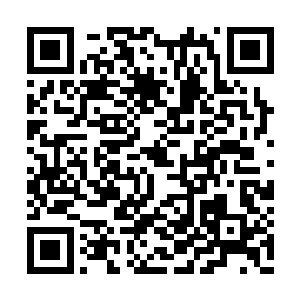 奚荣看到石崇奇焦急的给那个石明立打了个电话二维码生成