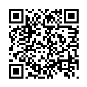 奥利维亚曾经把诗集的手稿寄给穆根二维码生成