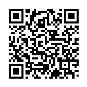 女服务员把单娆和边学道引到后屋二维码生成