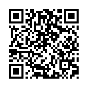 她一边说着一边将凤羽珩拉到人少的地方二维码生成