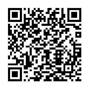 她以为侯俊是看在老乡的情谊上才会邀请她们寝室去北戴河游玩二维码生成