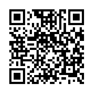 她们最开始算是只是大家一起化妆的二维码生成