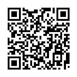 她似乎是在玩什么好玩的游戏一样二维码生成