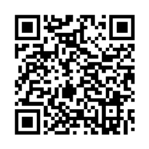 她先是故意让宫女把笔墨纸砚放那边去二维码生成