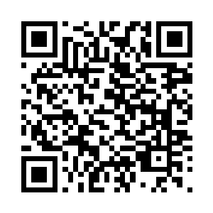 她几乎是撑住桌子才稳住自己的身体二维码生成