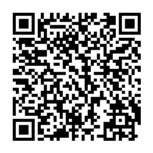 她去不知道这些时日厉鸿志在等侯派官的时候又和汪家小娘子勾搭上了二维码生成