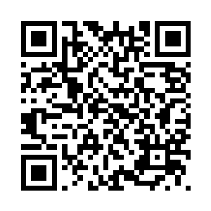 她因为特殊成长环境和自小的训练二维码生成