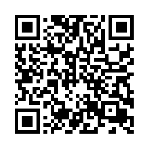 她在没上火车排队时就开始动脑筋想计策二维码生成