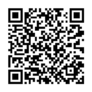 她威胁我把装有禁药的瓶子和938房间的矿泉水瓶对调二维码生成