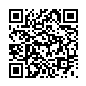 她已打着哈欠……蜷起了身子和尾巴二维码生成