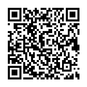 她已是出现在异界皇宫大占卜师雅典娜的闺房中二维码生成