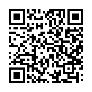 她弯下腰将嘴凑到一个自龙水管的断口处二维码生成