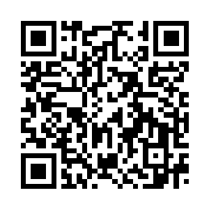 她心不在焉的搅动着杯子里的咖啡二维码生成