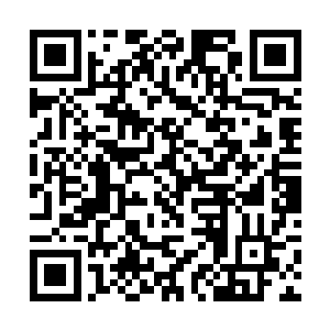 她忙对老书生做了个悄声的手势放下帽纱疾步离开了二维码生成