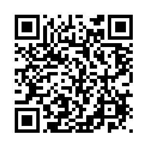 她怎么能让在这么多男子的面前……如此对她二维码生成