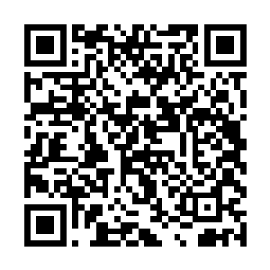 她总觉得那个男人好像一辈子都不会离开漠北小镇了二维码生成