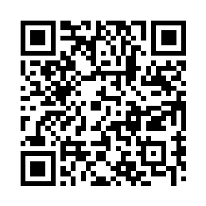 她是在两年前一个夜里在马路上被收养的二维码生成