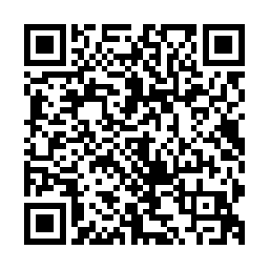 她最终还是果断地将那个分身放到了那个元力暴乱的星球之上二维码生成