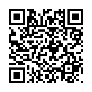 她正被黑杰克的触须死死缠绕着脖子二维码生成
