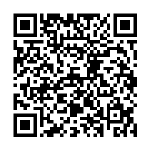 她甚至猜测唐铮和柳轻眉恐怕也有说不清道不明的关系二维码生成