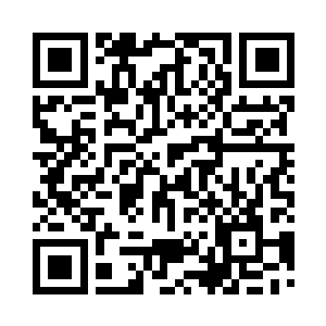 她用一种很奇怪很复杂的目光看着帝少二维码生成