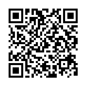 她用一种看神经病的眼神看着马文二维码生成