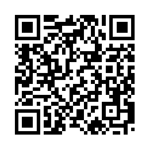 她用满含受伤与期盼的目光看着他二维码生成