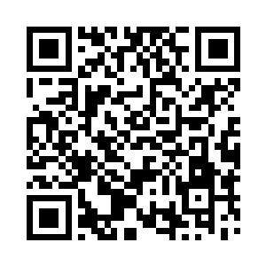 她的目光触及到电脑屏幕上翻滚的苍老师二维码生成