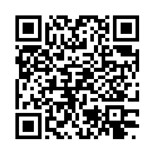 她的眼神里藏着一种无与伦比的魅惑二维码生成