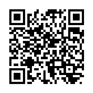 她的确是因为看到吴凡仗义出手才信任他的二维码生成
