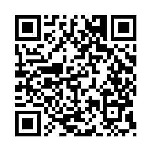 她的精力都用在了控制那七十二道符箓之上二维码生成