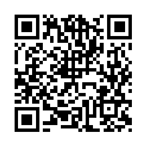 她的脸上也涌现出了些许意外与不解二维码生成