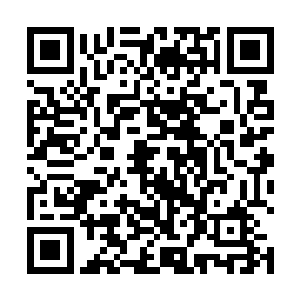 她的身上有淡淡的黑色物质从身体的哥哥地方渗了出来二维码生成