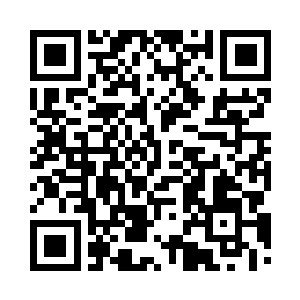 她看了一眼杨开手中提着的两个墨徒二维码生成