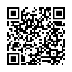 她看着漂浮在自己面前的那个结界二维码生成