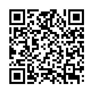 她真的经历了很多的磨难才走到这里的二维码生成