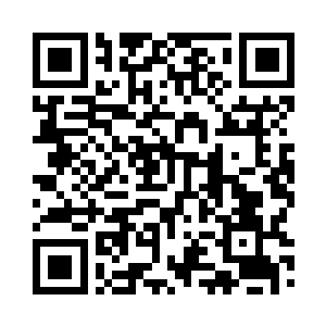 她脑海中不经意的蹦出以前在学校里二维码生成