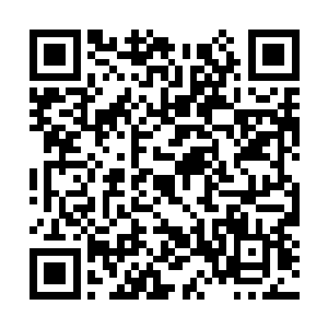 她觉得自己的世界都开始凌乱了……为什么会这样二维码生成