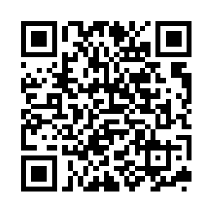 她觉得自己终于可以名正言顺满足心中的二维码生成