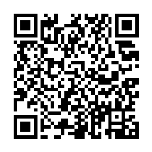 她跟夫君就得帮着凤瑾元这一家三口尽最大的可能把戏演足二维码生成