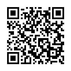 她身上穿着一件质地极好的浅黄色的大袖长裙二维码生成
