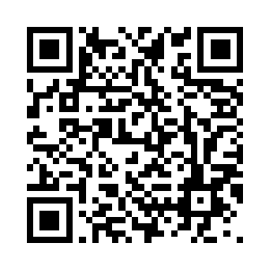 她还是老老实实的去了自己的办公室二维码生成