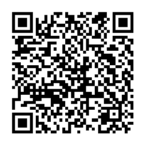 她那小巧但是却弹姓十足的丰满娇挺就这么近在咫尺的搓揉着秦方的胳膊二维码生成