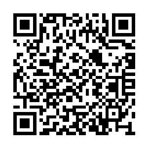 好不容易才有些恢复正常的脸蛋再一次红了起来二维码生成