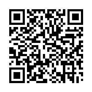 好像一眨眼功夫就变成了一个普通的废物二维码生成