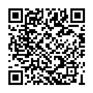 好像刚才他说的不过是一件微不足道的小事一般二维码生成