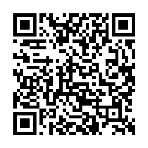 好像在向世人宣告着这家电子厂老板的不同寻常二维码生成