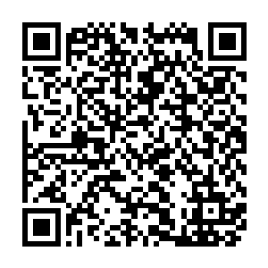 好像慕容烽火这个在外面拥有大乘后期巅峰实力和元体九重巅峰修为的大修士二维码生成